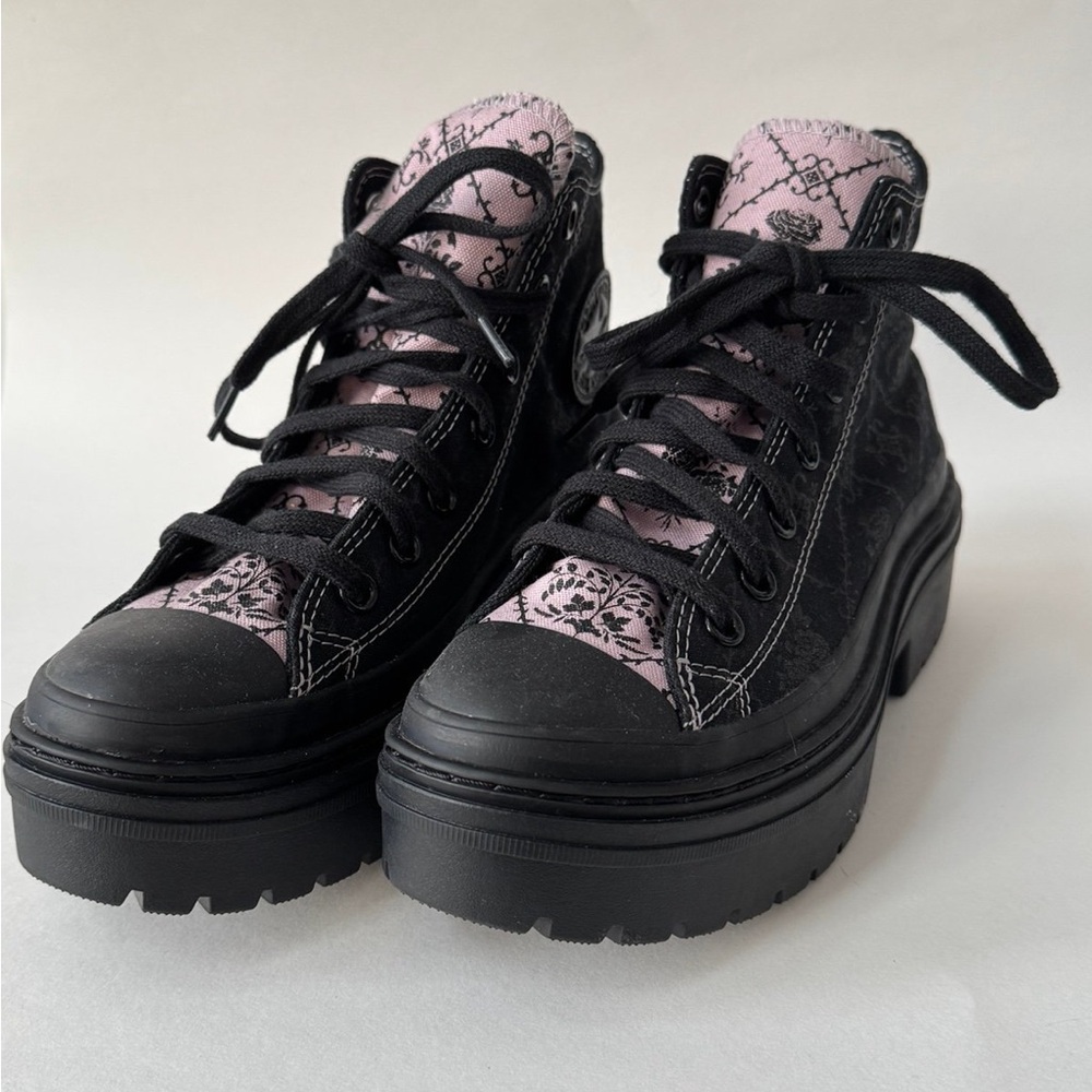 Converse Chuck Taylor All Star Lugged Platform Boots | Rare Goth Print | Size 8